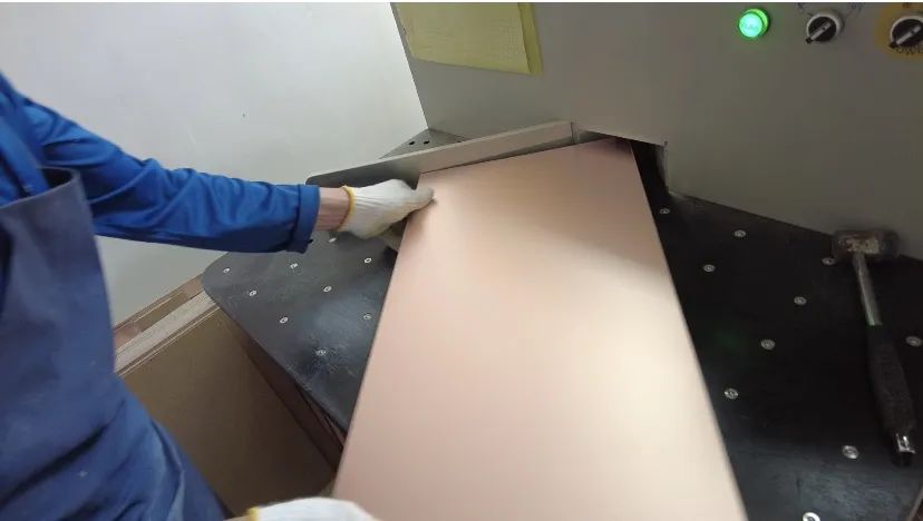 【PCB工藝】流程第一步：你不知道的開料細節(jié)？干貨！(圖8)